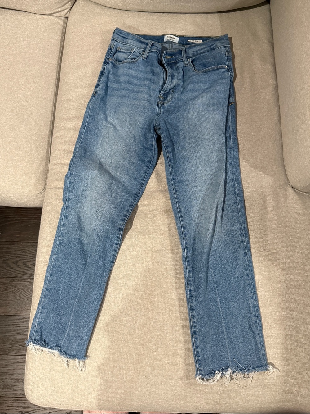 Kensie The Slim Mid Blue Denim Jeans